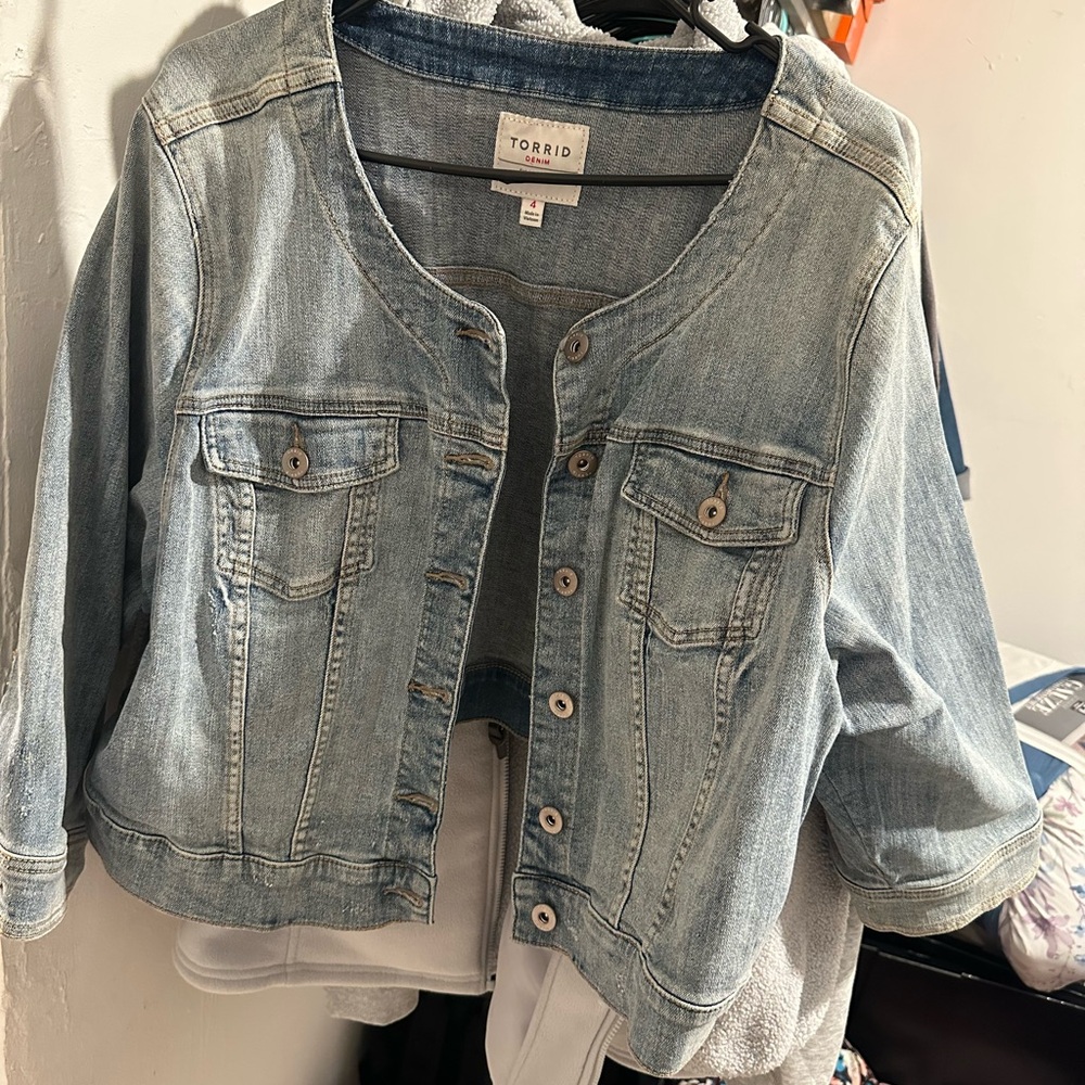 Torrid Women's Blue Denim Jacket